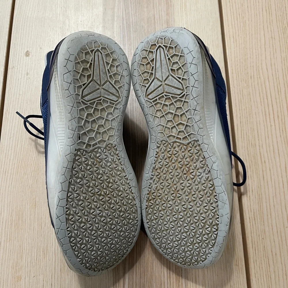 Nike‎ Kobe AD GS “Midnight Navy” Basketball Shoes 869987-406 Size 5.5Y